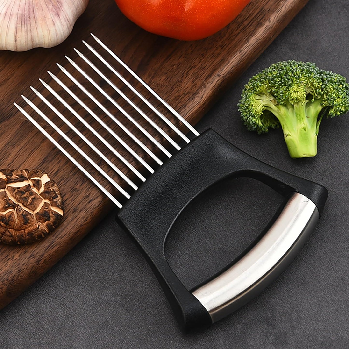 Onion Holder for Slicing, Upgraded Stainless Steel Lemon Slicer Onion Cutter for Slicing, Vegetable Cutter Kitchen Chopper Slicing Assistant Tool for Potato and Tomato Avocados Eggs Meat (1)