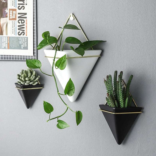 Nordic Triangle Plant Flower Pot Wall