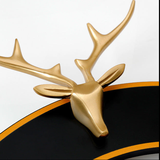 Nordic deer head wall clock living room light luxury home decorative clock fashion personality creative simple clock cross-border explosion model