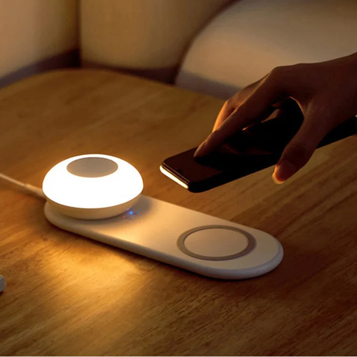 LED Wireless Charger Table Lamp with Universal Wireless Charging Pad for Smartphones